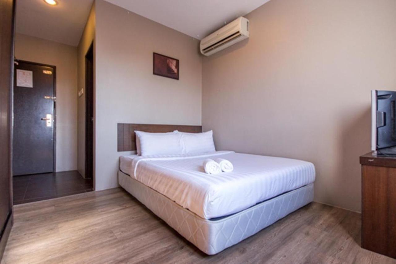 Chariton Hotel Баттерворт Екстер'єр фото