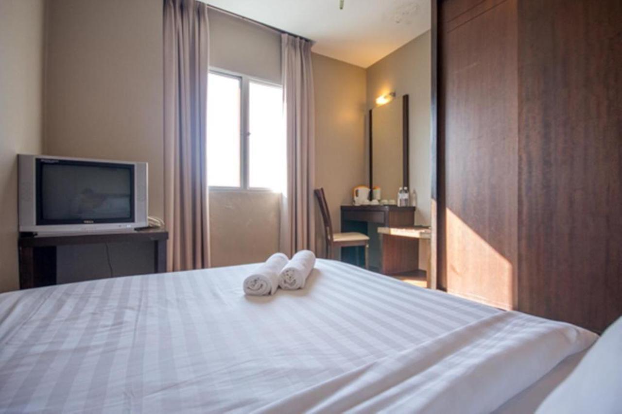 Chariton Hotel Баттерворт Екстер'єр фото