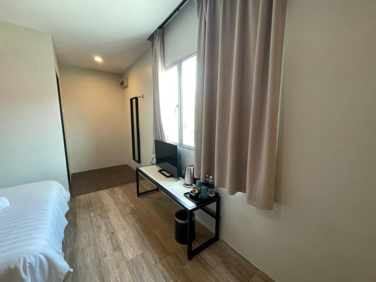 Chariton Hotel Баттерворт Екстер'єр фото