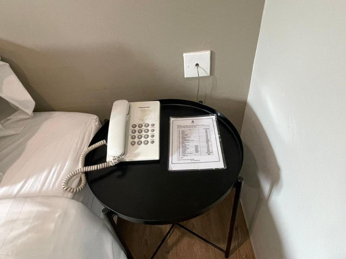 Chariton Hotel Баттерворт Екстер'єр фото